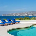 Kiya - Beachfront With And Sunset Views *