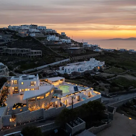 Kiya - Beachfront With And Sunset Views