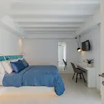 Villa Kiya - Beachfront Villa With Mykonos Town And Sunset Views * Mykonos Town
