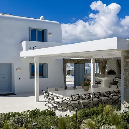 Kiya - Beachfront With And Sunset Views Willa *