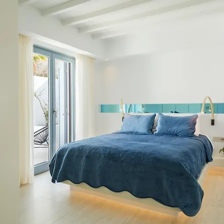 Villa Kiya - Beachfront With And Sunset Views
