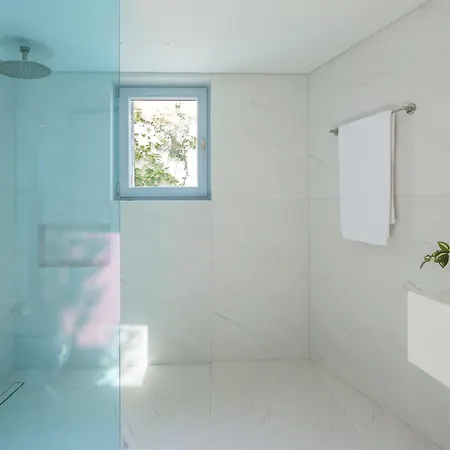 Kiya - Beachfront With And Sunset Views Villa *
