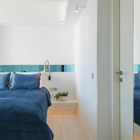 Kiya - Beachfront With And Sunset Views *