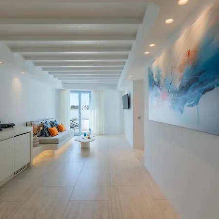 Villa Kiya - Beachfront With And Sunset Views